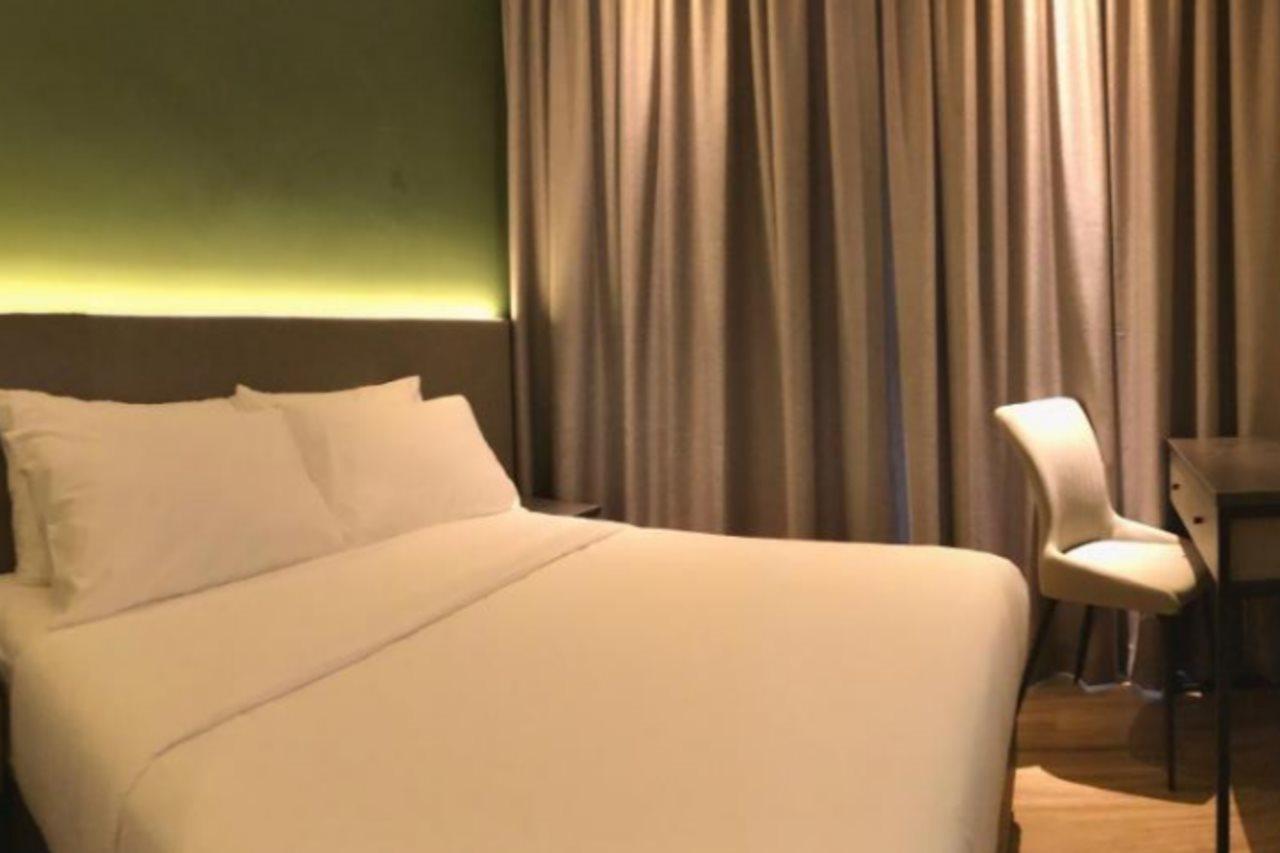 The Gallivant Hotel George Town Esterno foto